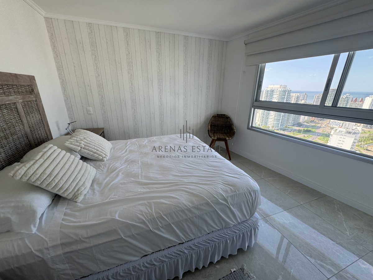 Apartamento ID.3544 - Espectacular Penthouse en Venta en Punta del Este  