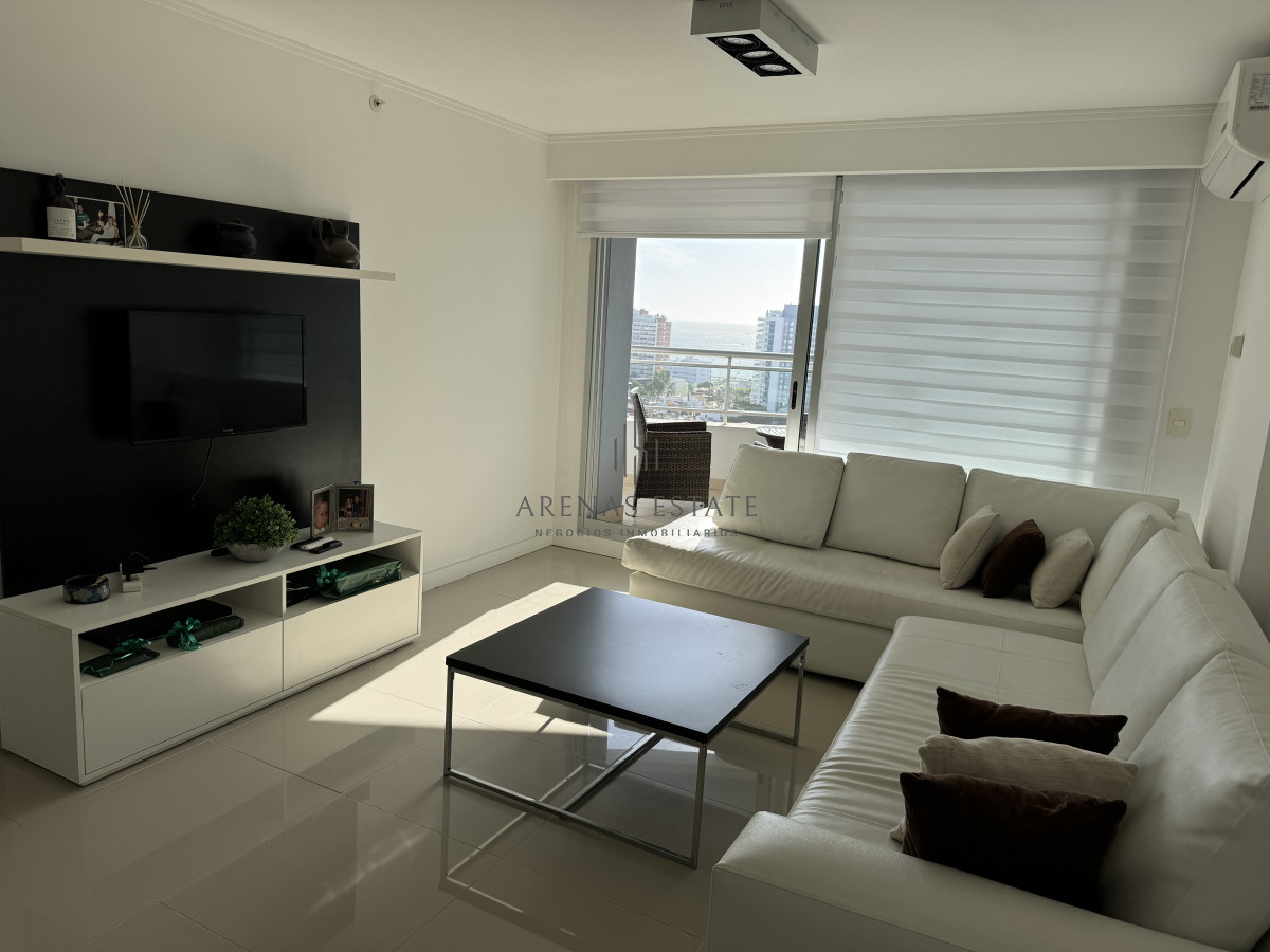 Apartamento ID.3385 - Apartamento de 3 dormitorios en venta en Punta del Este 