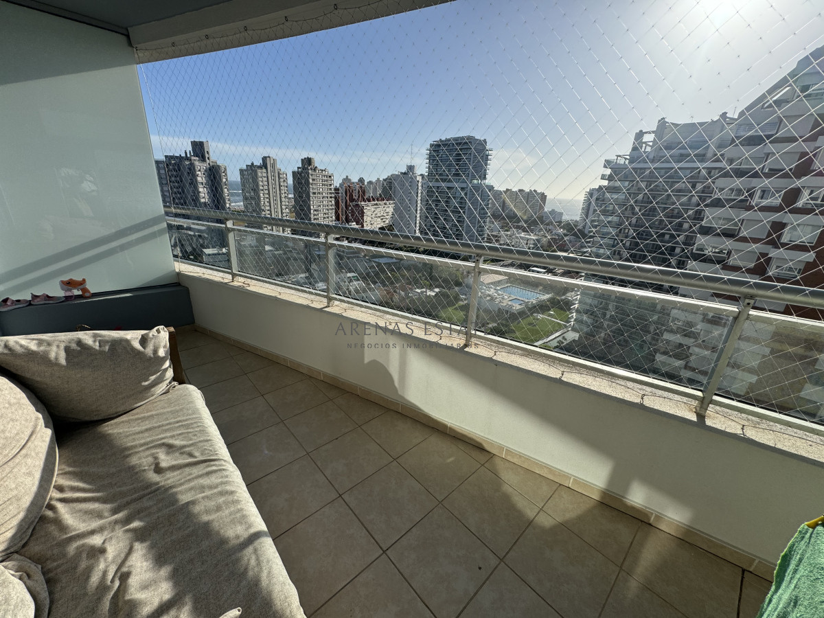 Apartamento ID.3384 - Apartamento de 2 dormitorios en venta en zona chiverta 