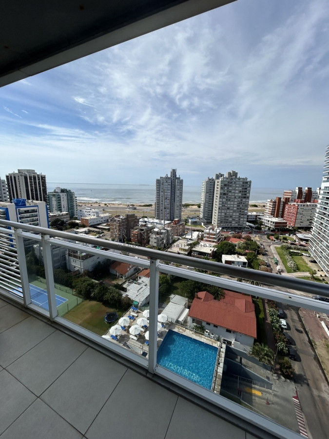 Apartamento ID.2237 - Apartamento de 3 dormitorios en venta en Punta del Este 
