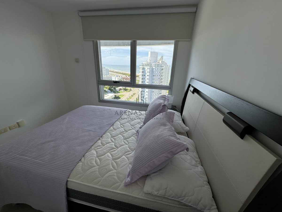 Apartamento ID.3051 - Apartamento de 3 dormitorios en venta en Punta del Este 
