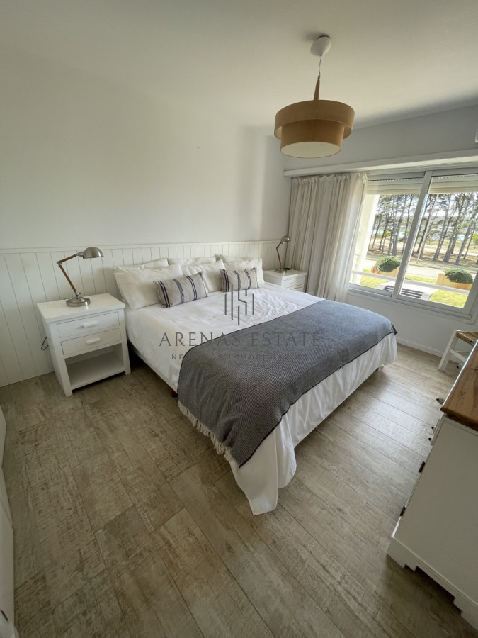 Apartamento ID.1610 - Apartamento de 3 dormitorios con vista al mar , en Brava Punta del Este 