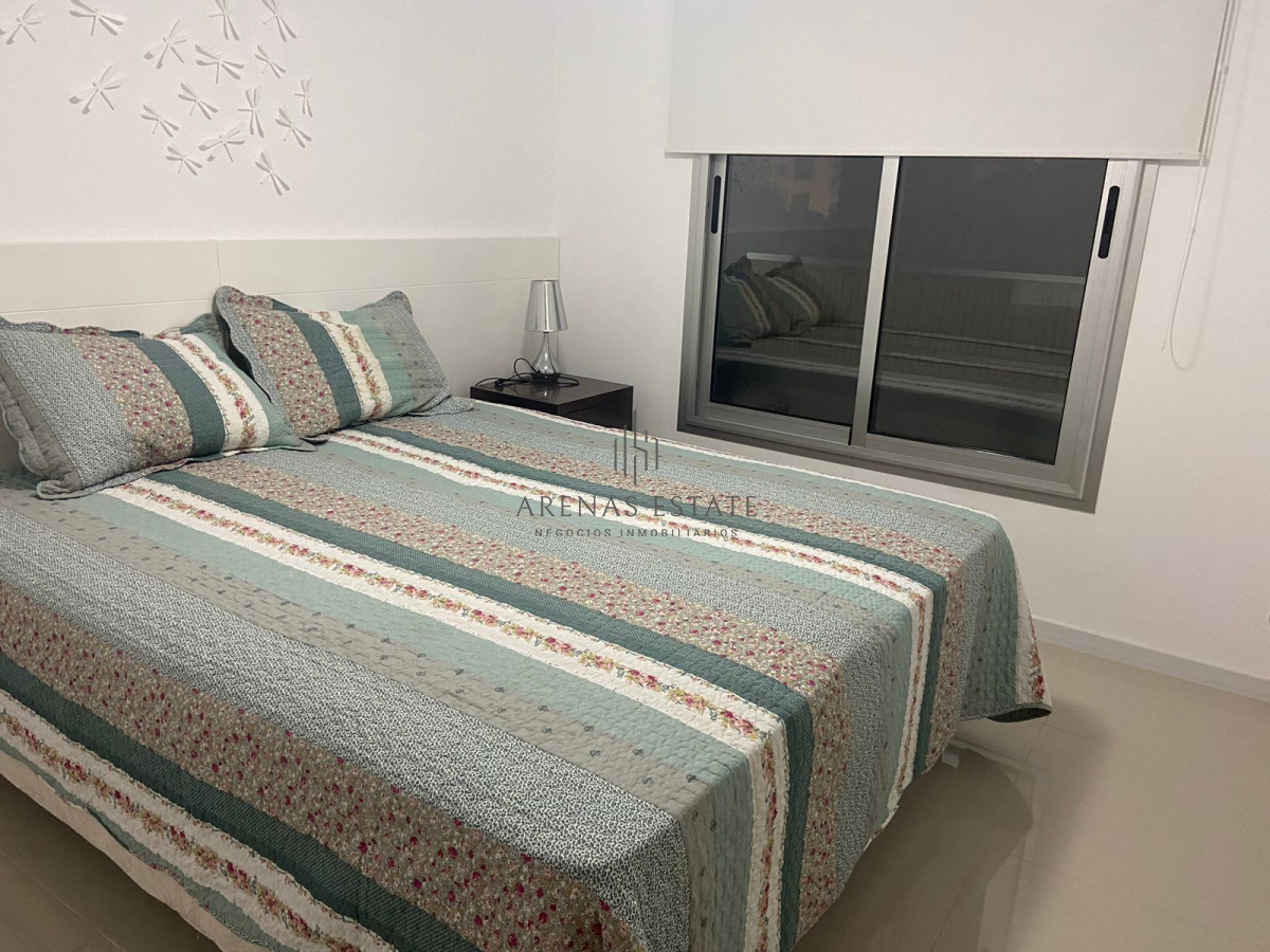 Apartamento ID.2279 - Apartamento en venta de 3 dormitorios en venta en Punta del Este