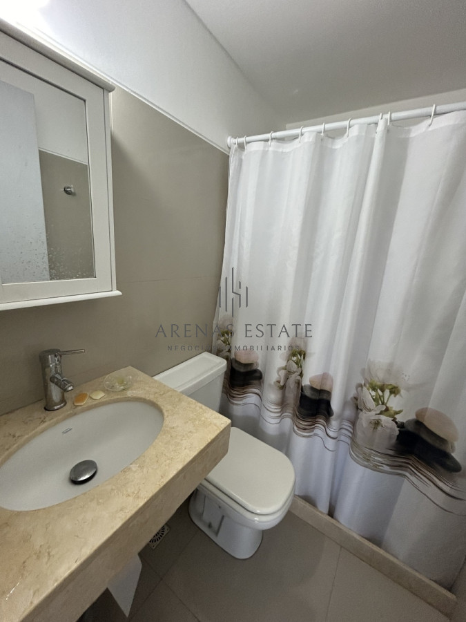 Apartamento ID.2188 - Apartamento de dos dormitorios en venta en Aidy Grill  , Punta del Este 