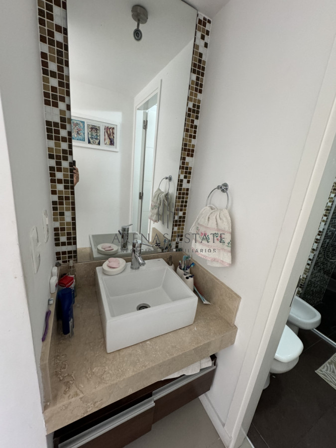 Apartamento ID.3385 - Apartamento de 3 dormitorios en venta en Punta del Este 