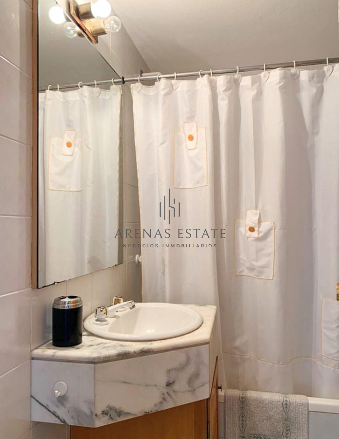 Apartamento ID.3507 - Apartamento de 2 dormitorios en venta en Punta del Este