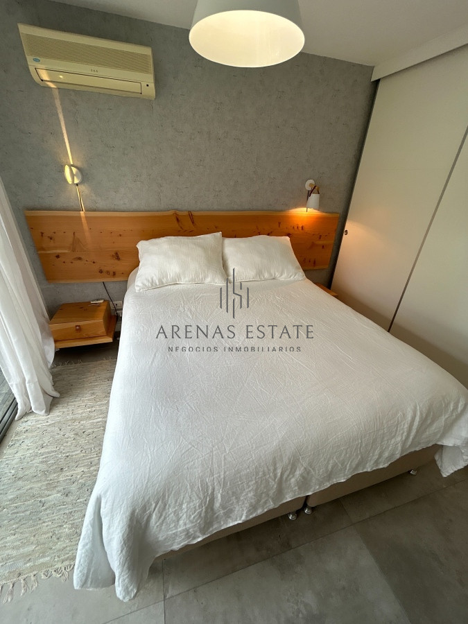 Apartamento ID.2026 - Apartamento en venta de 3 dormitorios en Punta del Este 