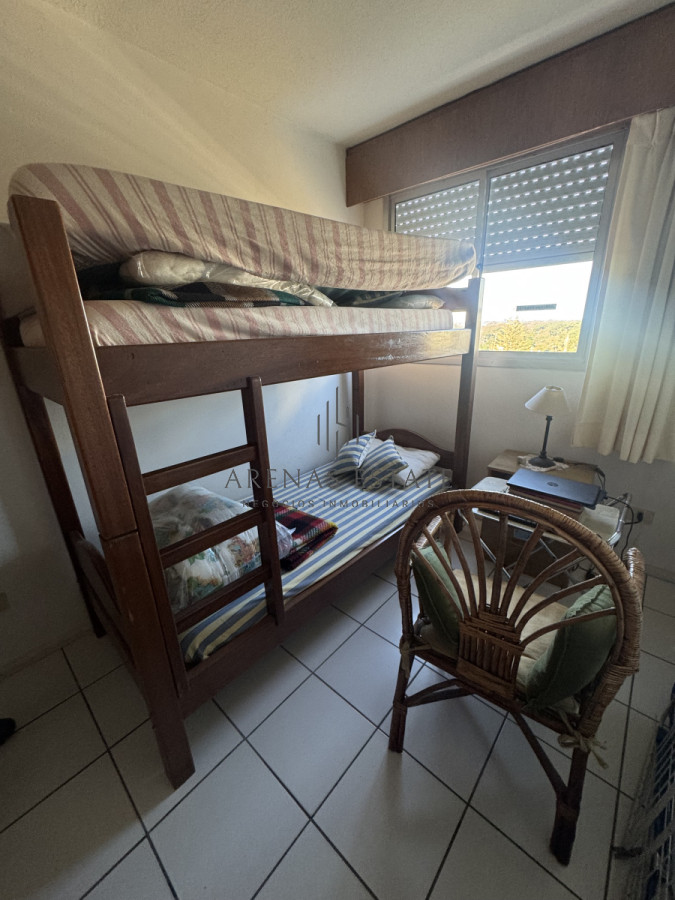 Apartamento ID.3837 - Apartamento de 3 dormitorios en venta en Punta del Este, Roosevelt 