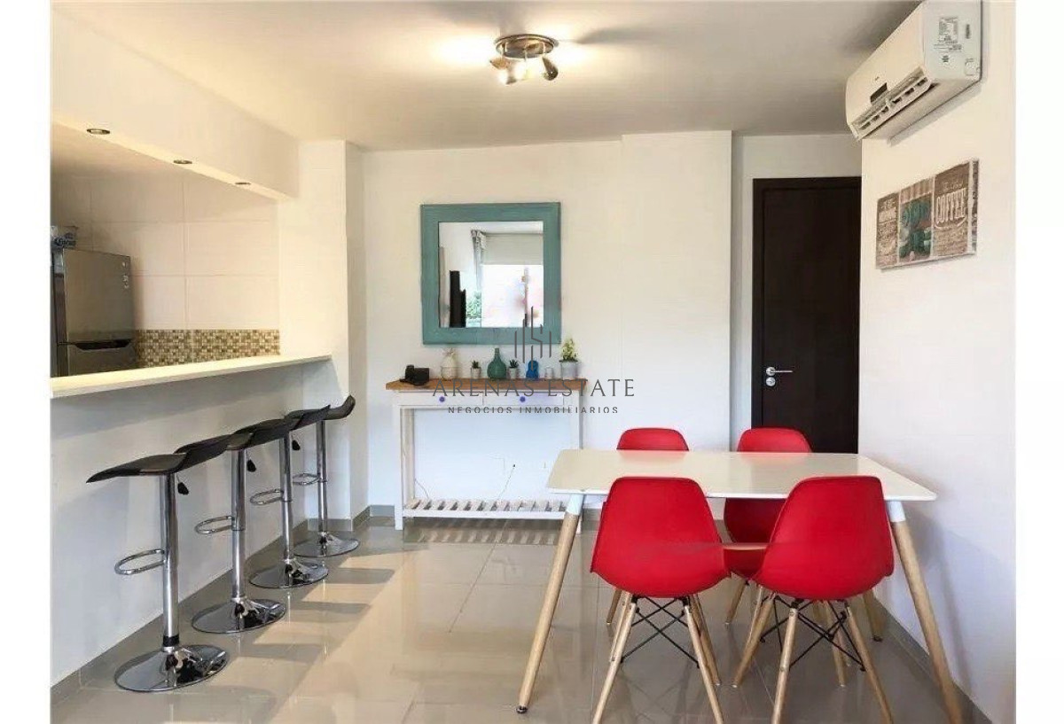 Apartamento ID.2560 - Apartamento en venta de 2 dormitorios en Roosevelt Punta del Este