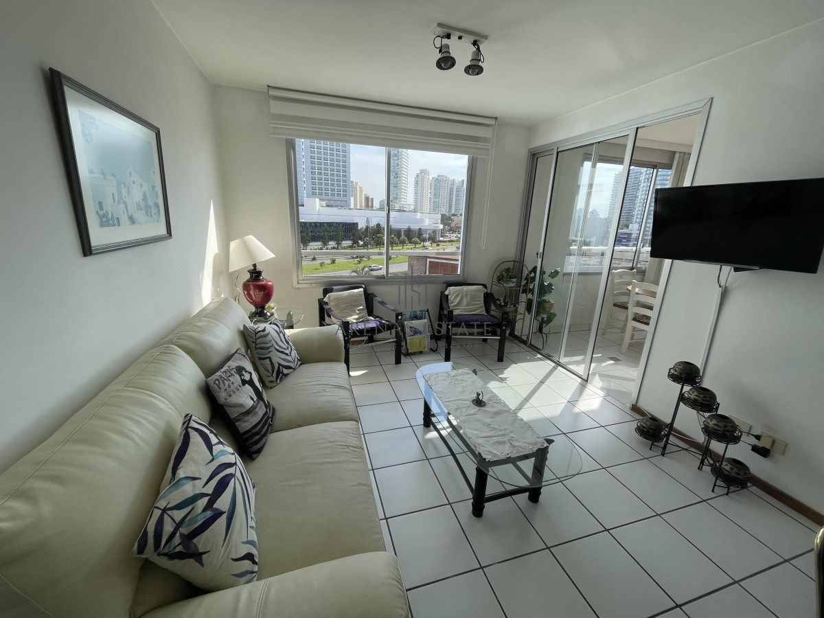 Apartamento ID.1500 - Apartamento de dos dormitorios ubicado en Aidy Grill , Punta del Este 
