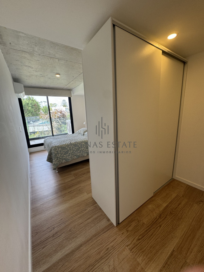 Apartamento ID.3559 - Apartamento en venta en primera linea de playa Mansa , 2 dormitorios 