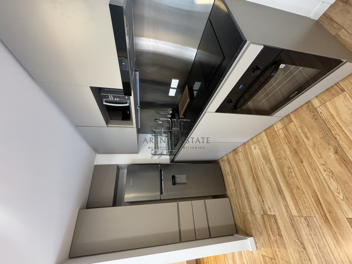 Apartamento ID.3777 - Apartamento de 1 dormitorio en venta en zona Mansa , Punta del Este