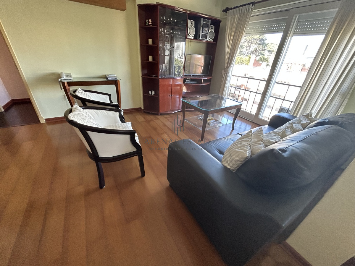 Apartamento ID.1968 - Apartamento en venta de dos dormitorios en Punta del Este 