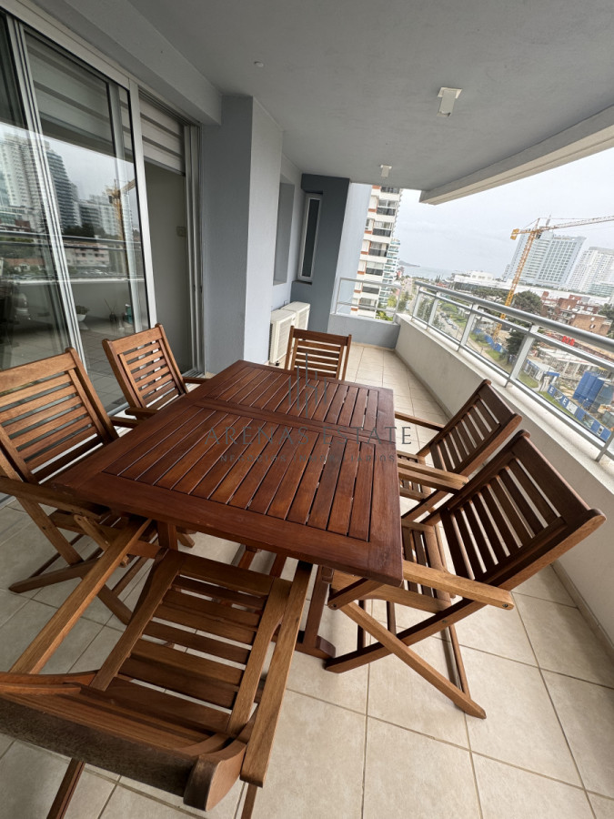 Apartamento ID.3124 - Apartamento de 3 dormitorios en venta en Punta del Este