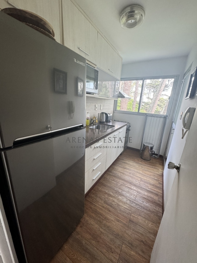 Apartamento ID.3099 - Oportunidad apartamento de 3 dormitorios en venta zona Mansa , Reciclado 