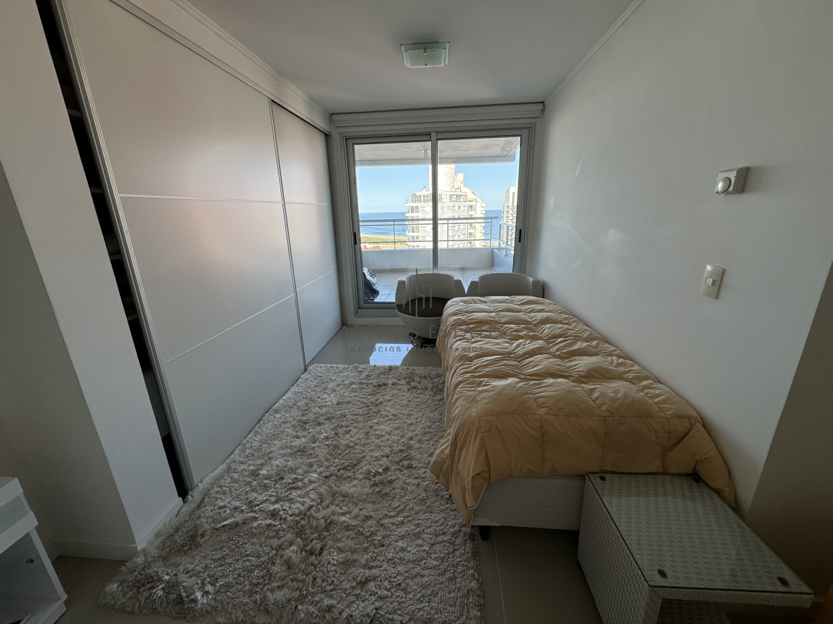 Apartamento ID.3181 - Apartamento de 3 dormitorios en zona chiverta , Punta del Este 
