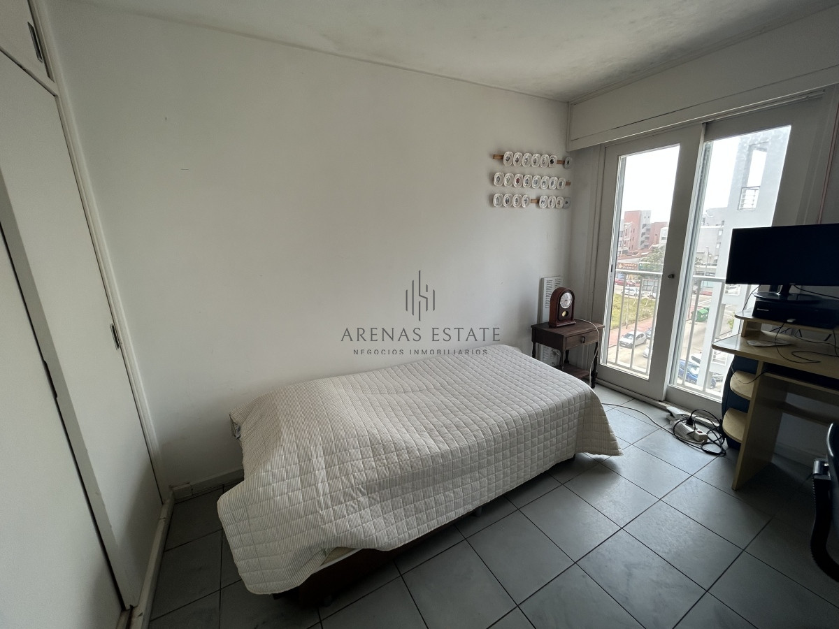 Apartamento ID.1970 - Oportunidad ! Apartamento en venta en Punta del Este , Peninsula 