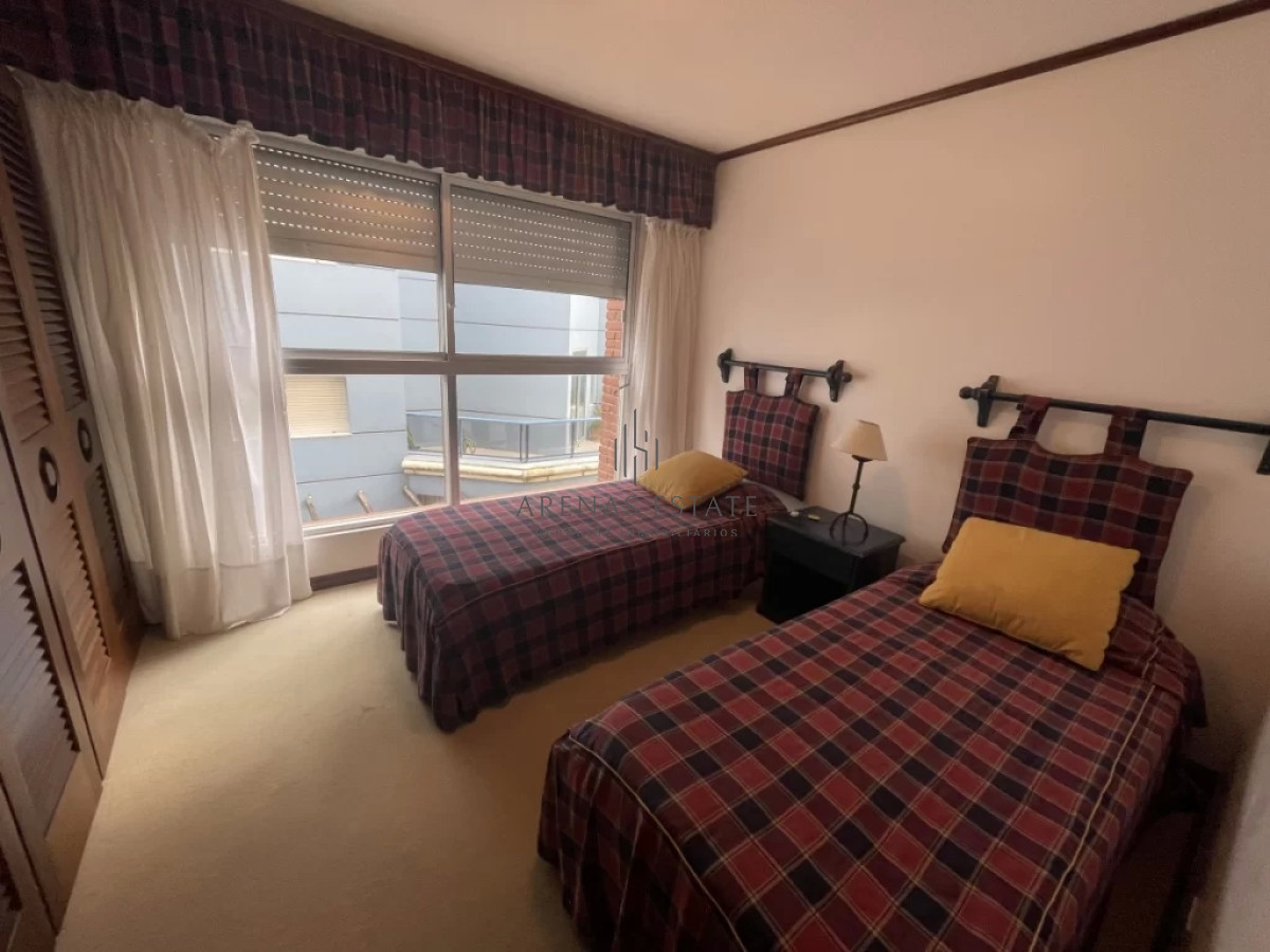 Apartamento ID.398 - Apartamento en Venta en Penisula 
