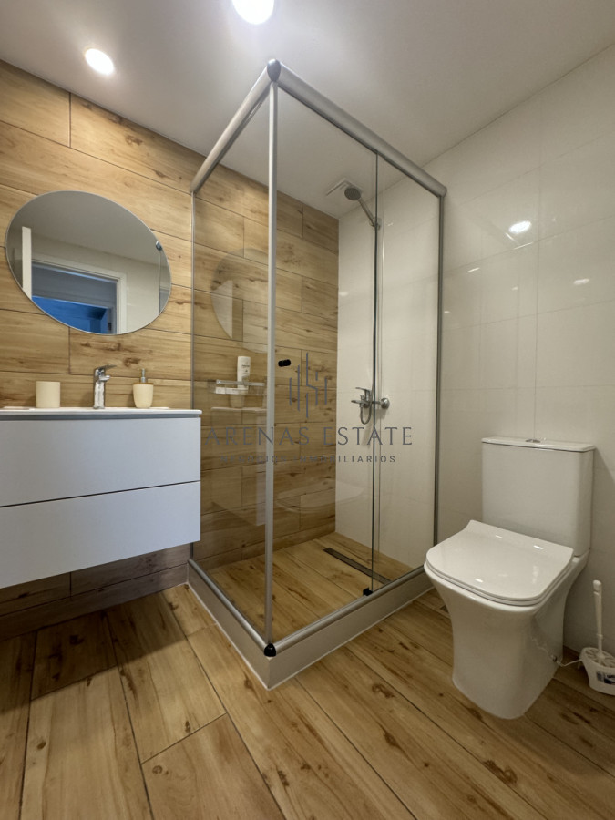 Apartamento ID.3296 - Excelente aparatmento en oportunidad en zona Mansa , Punta del Este 