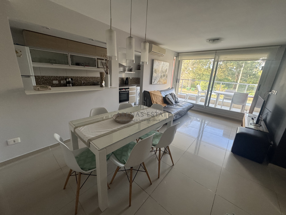 Apartamento ID.3744 - Apartamento en venta de dos dormitorios zona Roosevelt
