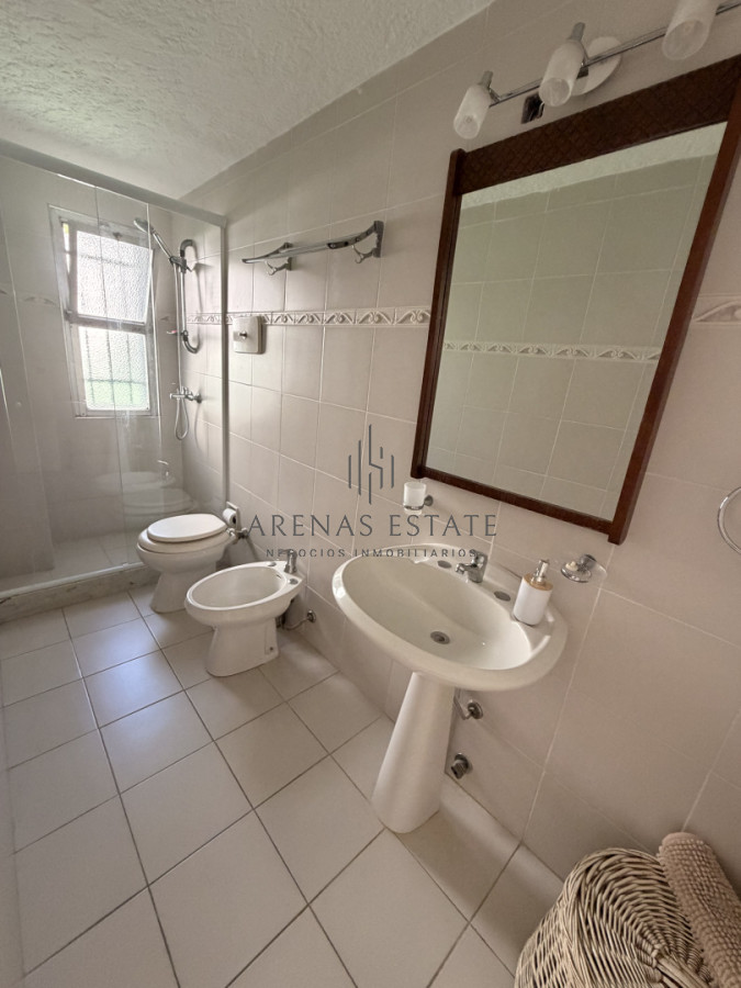 Apartamento ID.4344 - Apartameto de 3 dormitorios en Venta en Punta del Este 