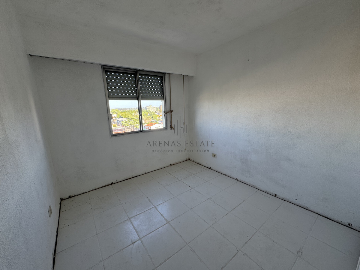 Apartamento ID.3333 - Apartamento de 3 dormitorios en venta en Maldonado 