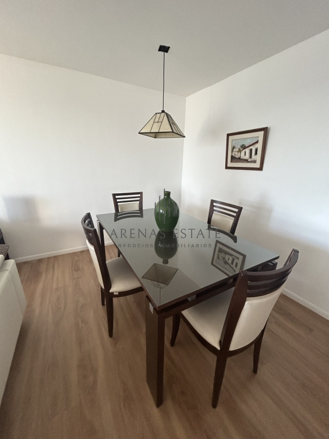 Apartamento ID.2403 - Apartamento en venta de dos dormitorios Ubicado en Roosevelt Punta del Este 