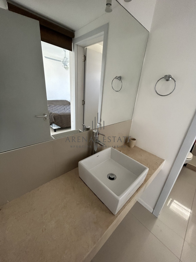 Apartamento ID.2188 - Apartamento de dos dormitorios en venta en Aidy Grill  , Punta del Este 