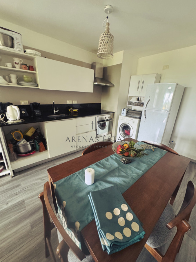Apartamento ID.4098 - Apartamento en venta de 2 dormitorios en Punta del Este 