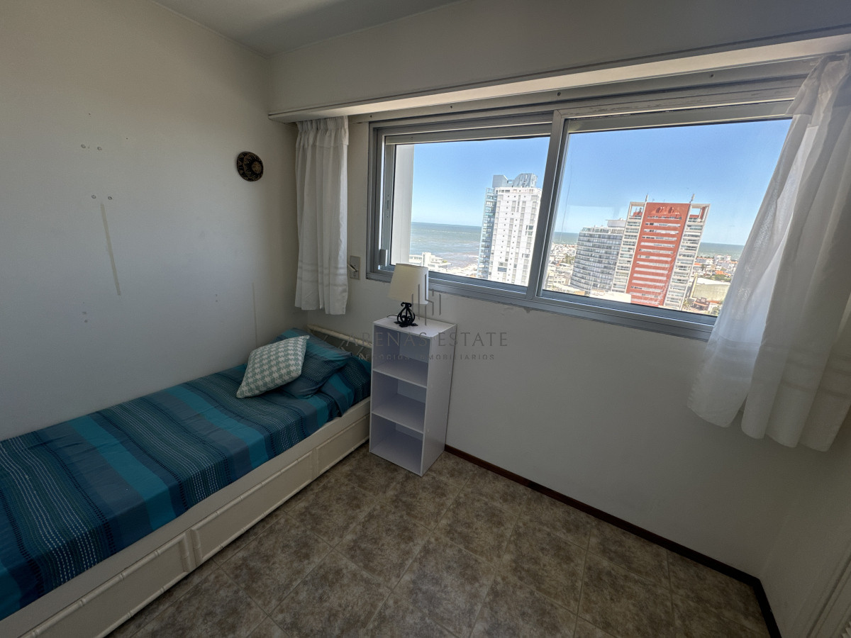 Apartamento ID.95 - Apartamento en venta de 3 dormitorios en Península 