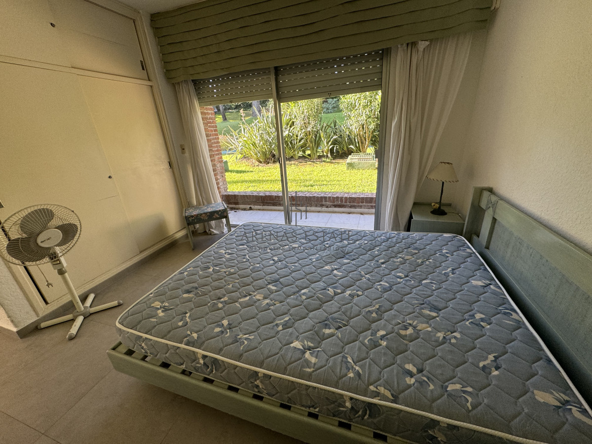 Apartamento ID.3182 - Apartamento de 3 dormitorios en venta en Punta del Este