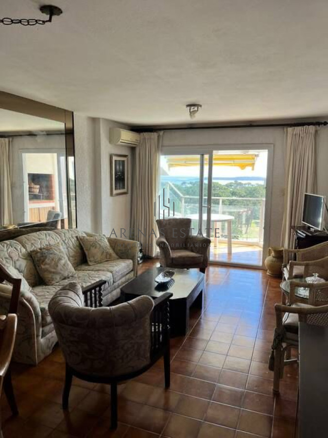 Apartamento ID.3670 - Apartamento en venta en zona Roosevelt 2 dormitorios 