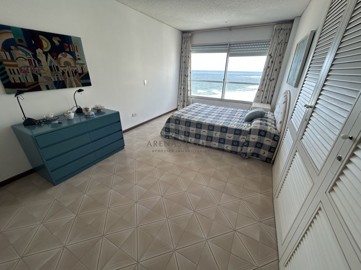 Apartamento ID.1729 - Apartamento de 3 dormitorios , Brava Punta del Este