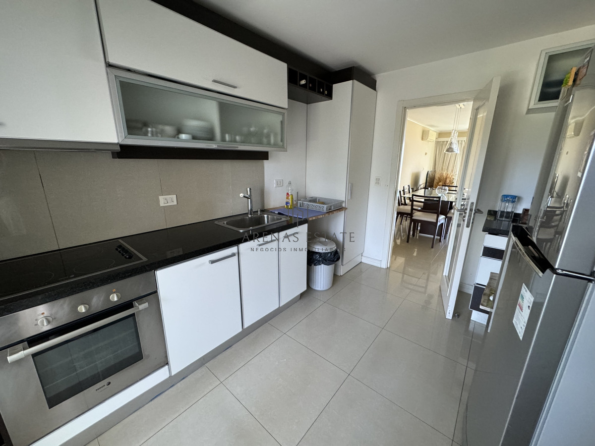 Apartamento ID.3320 - Apartamento en venta de 3 dormitorios en Gala vista Punta del Este 