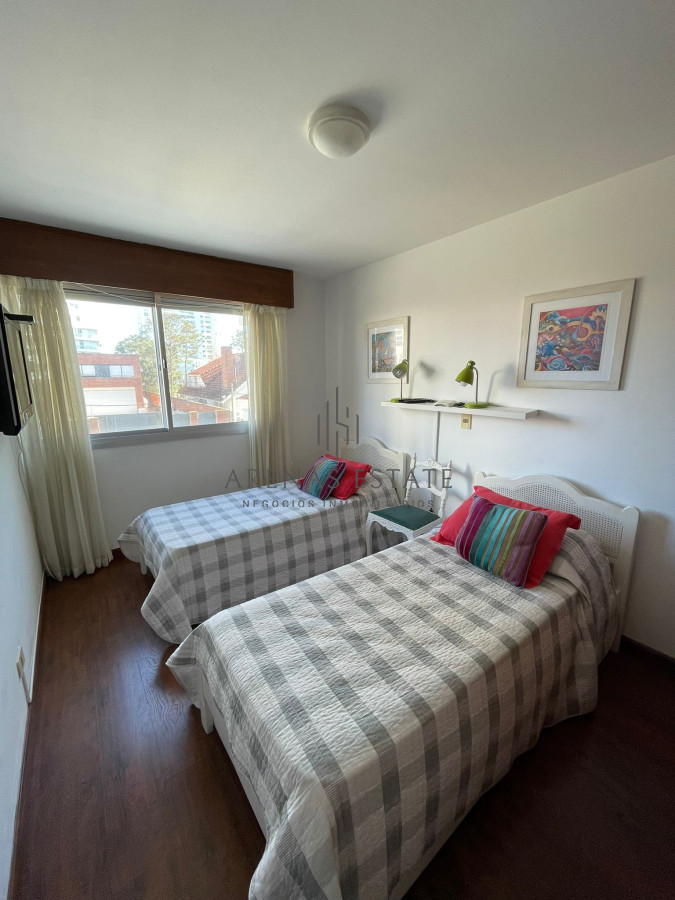 Apartamento ID.270 - Apartamento en venta  Punta del este , Mansa
