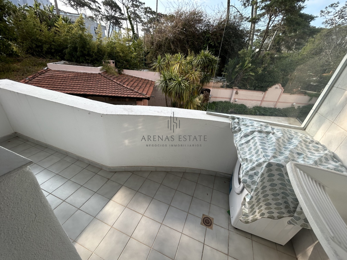 Apartamento ID.1902 - Apartamento de 3 dormitorios en venta en Punta del Este , zona Mansa