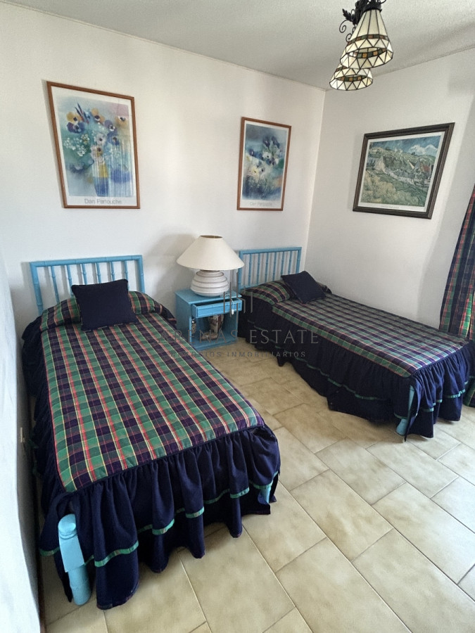 Apartamento ID.2342 - Apartamento de 3 dormitorios en Peninsula  Punta del Este