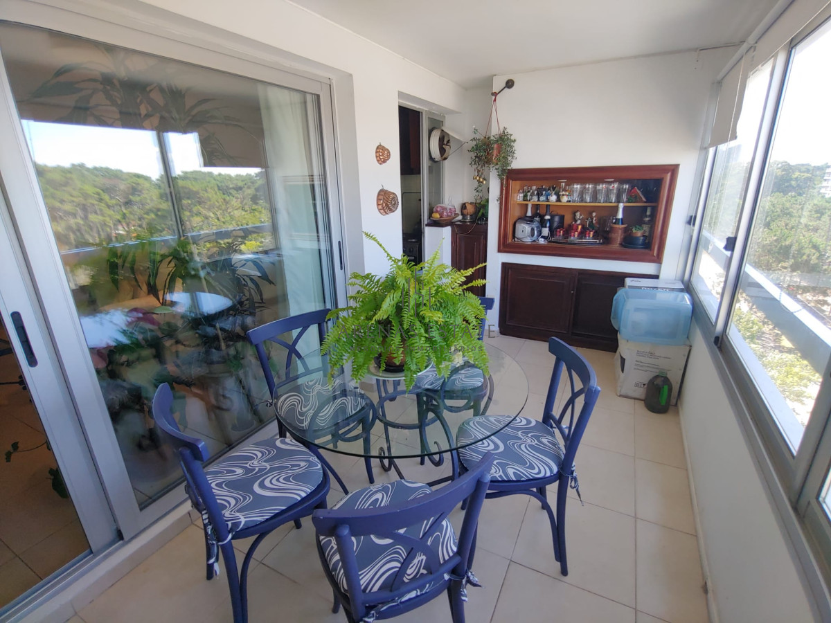 Apartamento ID.2340 - Apartamento en venta de 3 dormitorios en Roosevelt , Punta del Este 