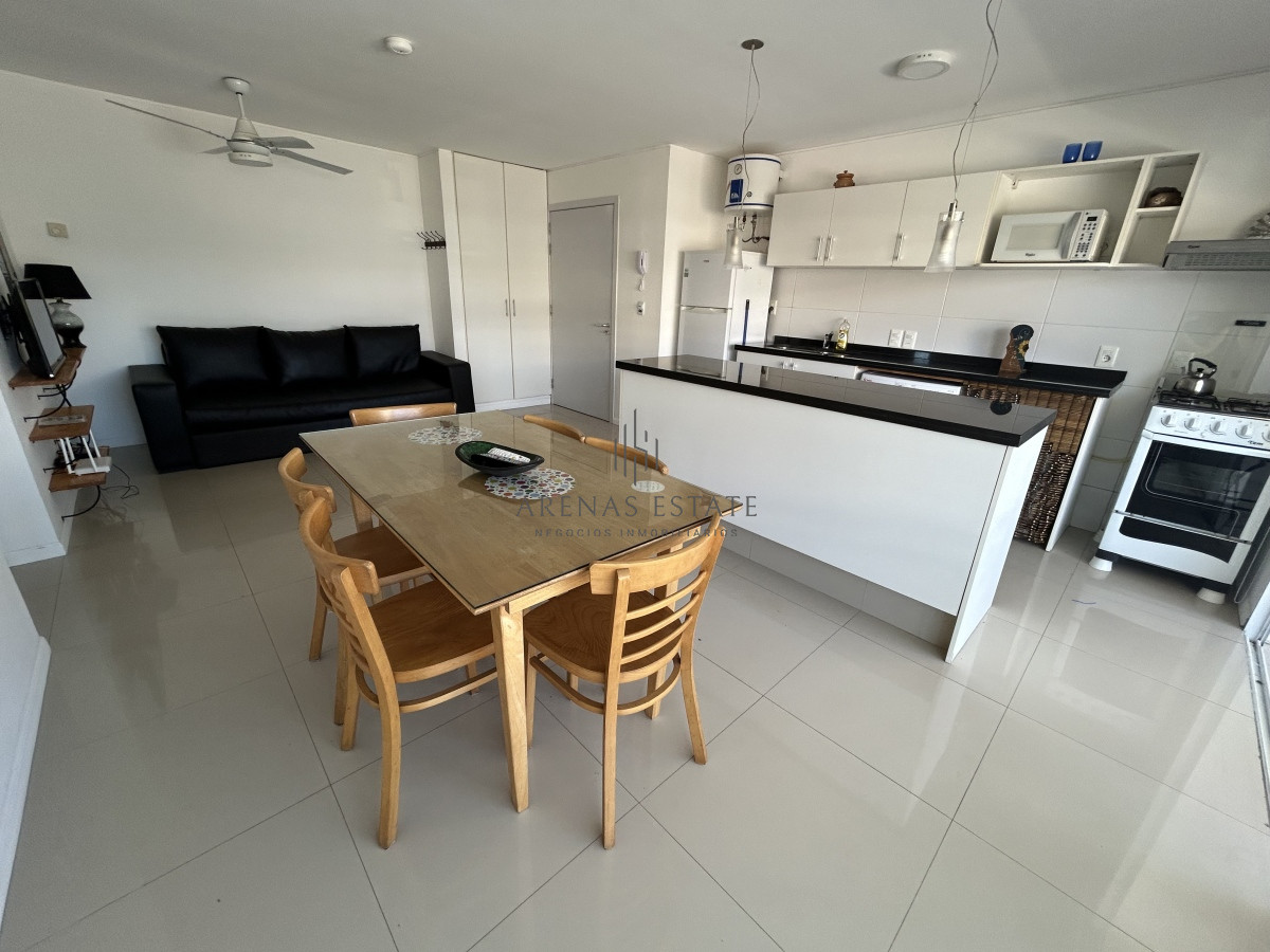Apartamento ID.2188 - Apartamento de dos dormitorios en venta en Aidy Grill  , Punta del Este 