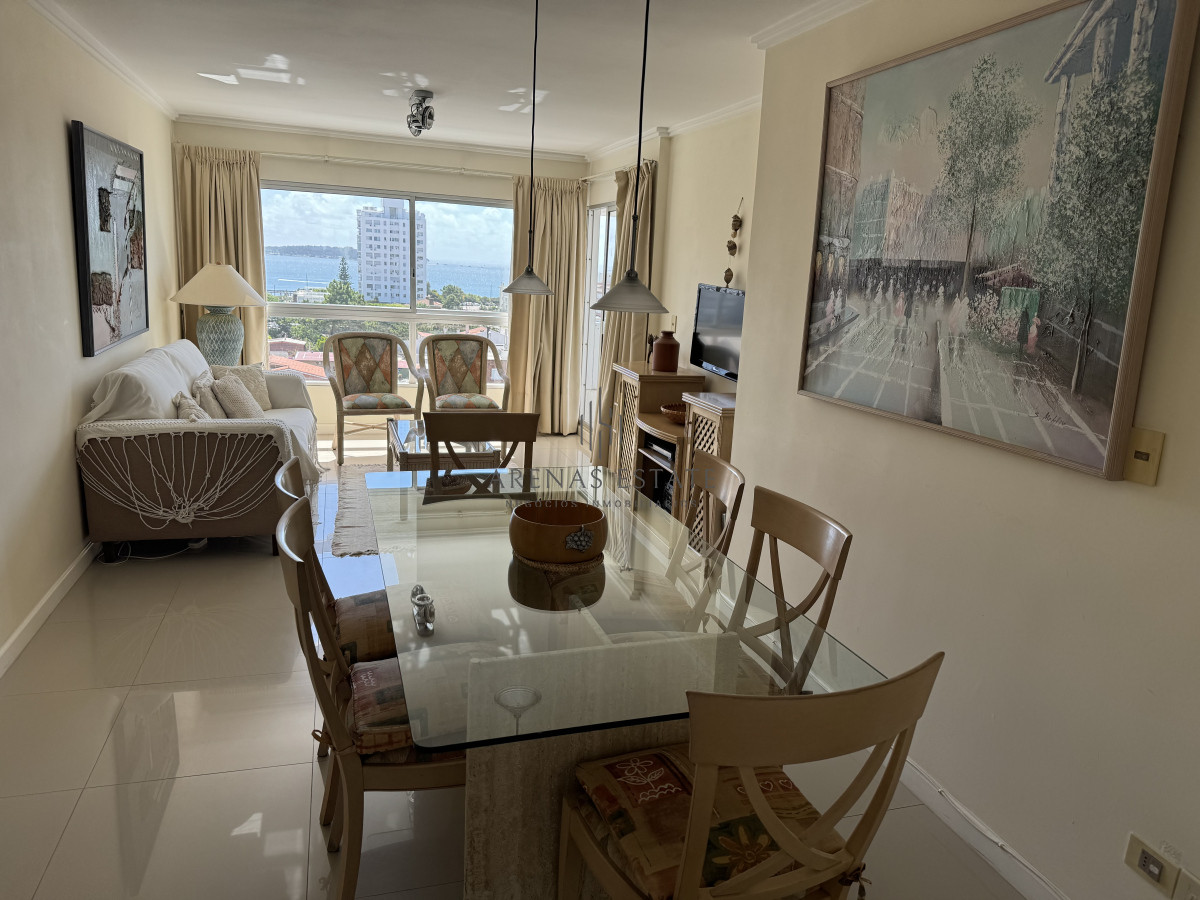 Apartamento ID.2343 - Apartamento en venta de 3 dormitorios en Aidy Grill , Punta del Este 