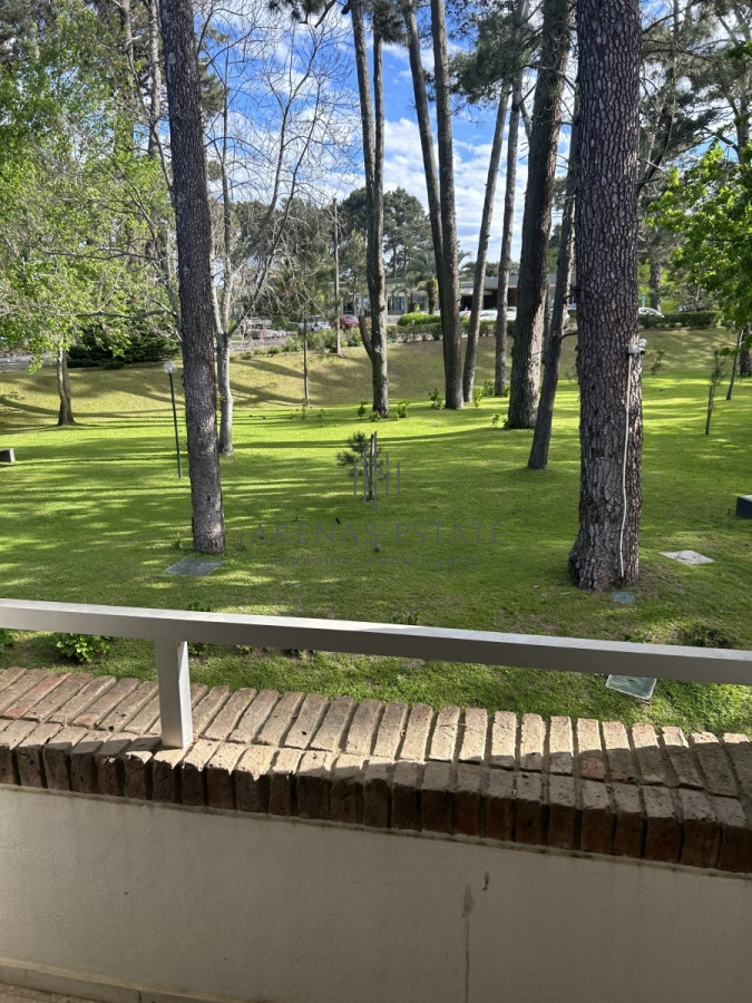 Apartamento ID.1896 - Apartamento de dos dormitorios en Punta del Este 