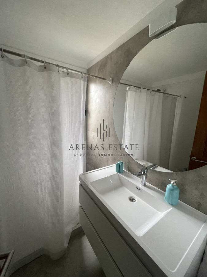 Apartamento ID.990 - Apartamento en venta en Punta del Este