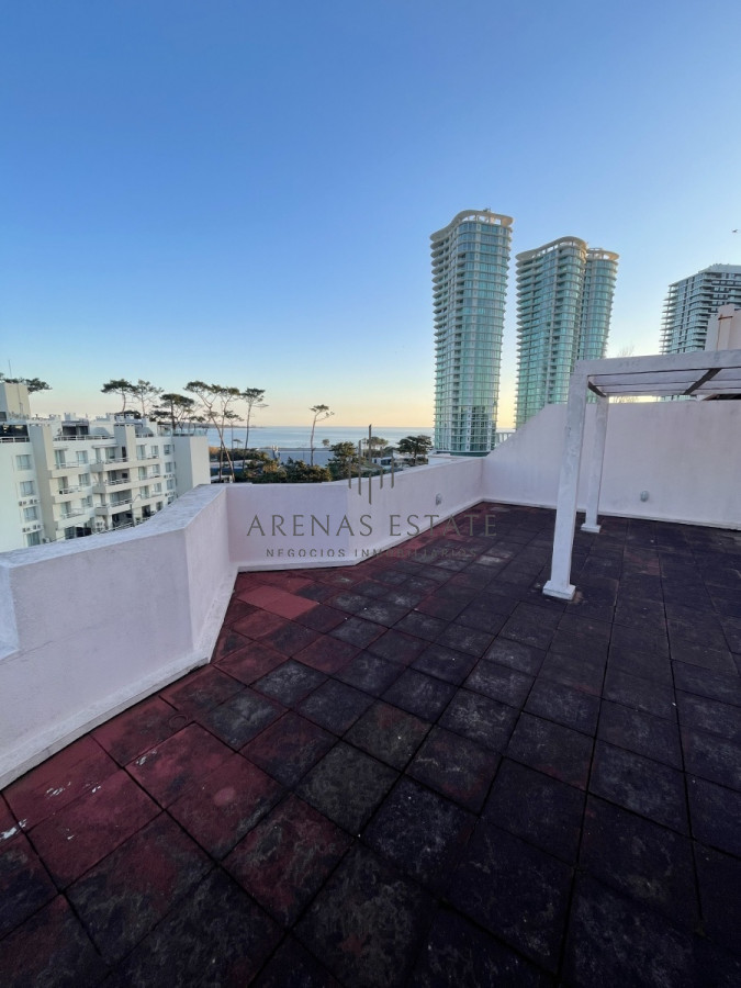 Apartamento ID.1345 - Penthouse en venta mansa , Punta del Este 