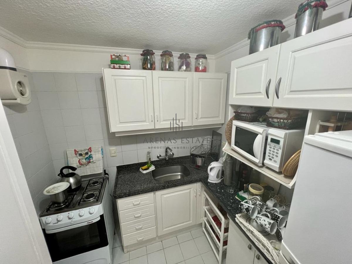 Apartamento ID.2782 - Apartamento en venta de 1 dormitorio y medio en Punta del Este 