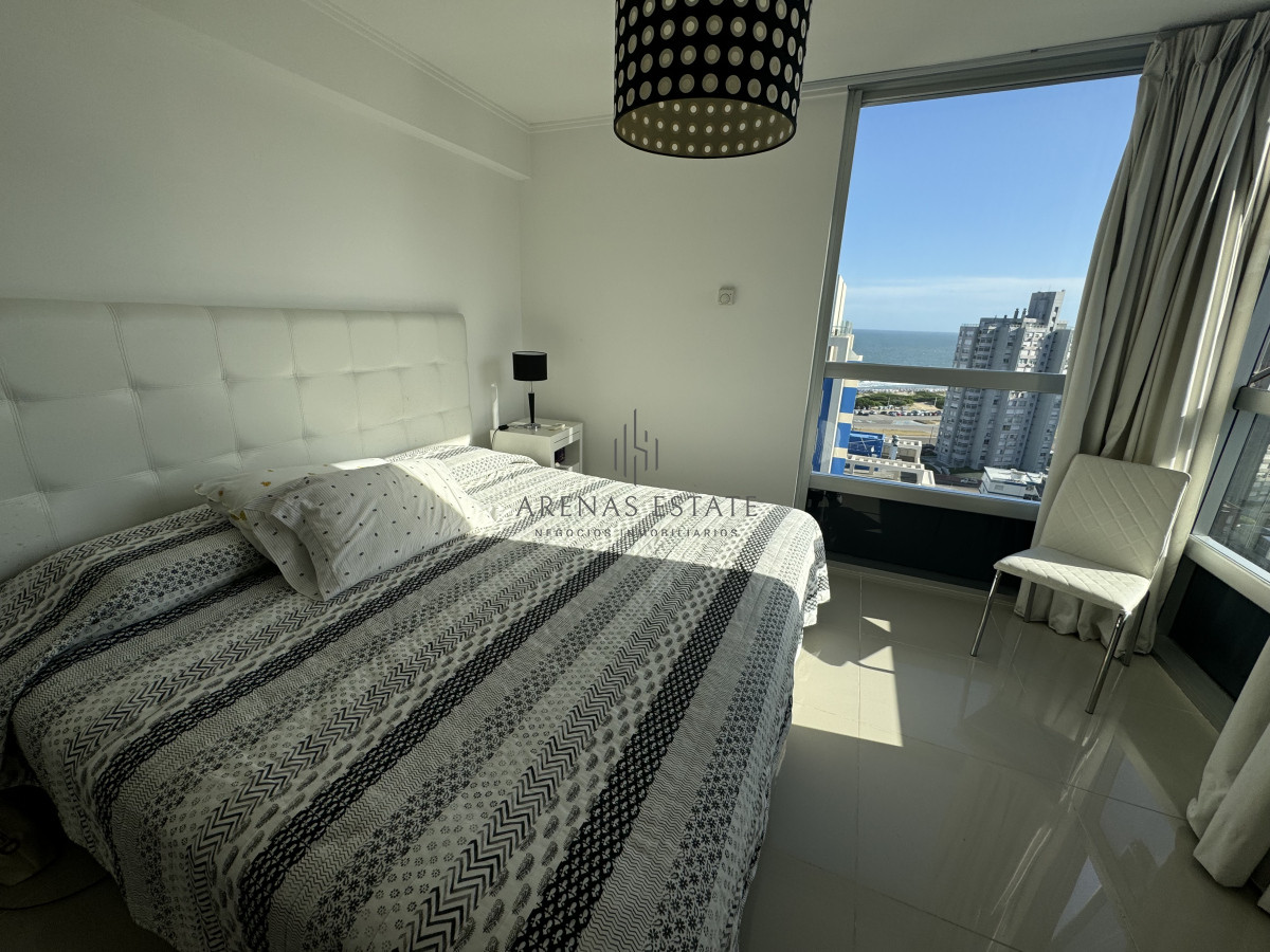 Apartamento ID.3385 - Apartamento de 3 dormitorios en venta en Punta del Este 