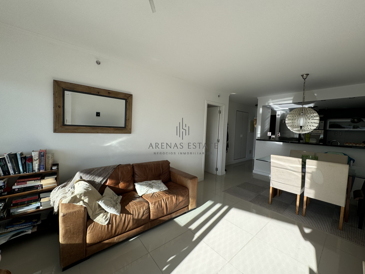 Apartamento ID.3384 - Apartamento de 2 dormitorios en venta en zona chiverta 