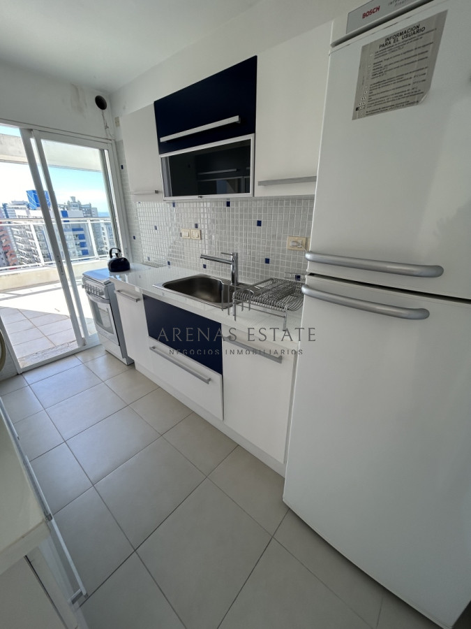 Apartamento ID.2285 - Aprtamento en venta de 3 dormitorios en suite en Punta del Este , Penthouse 