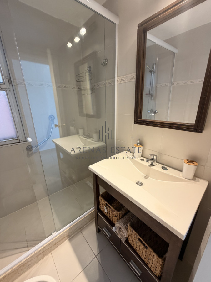 Apartamento ID.4344 - Apartameto de 3 dormitorios en Venta en Punta del Este 