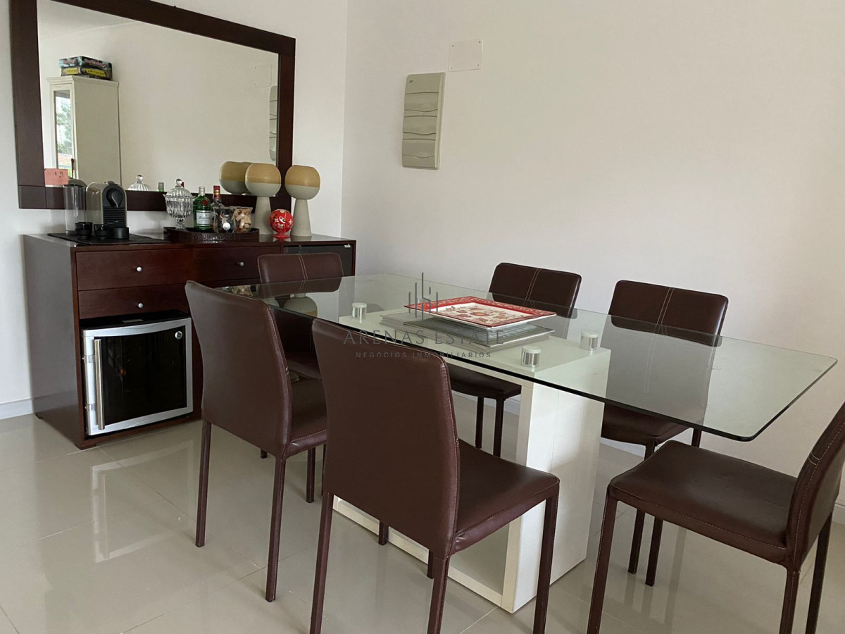 Apartamento ID.2279 - Apartamento en venta de 3 dormitorios en venta en Punta del Este