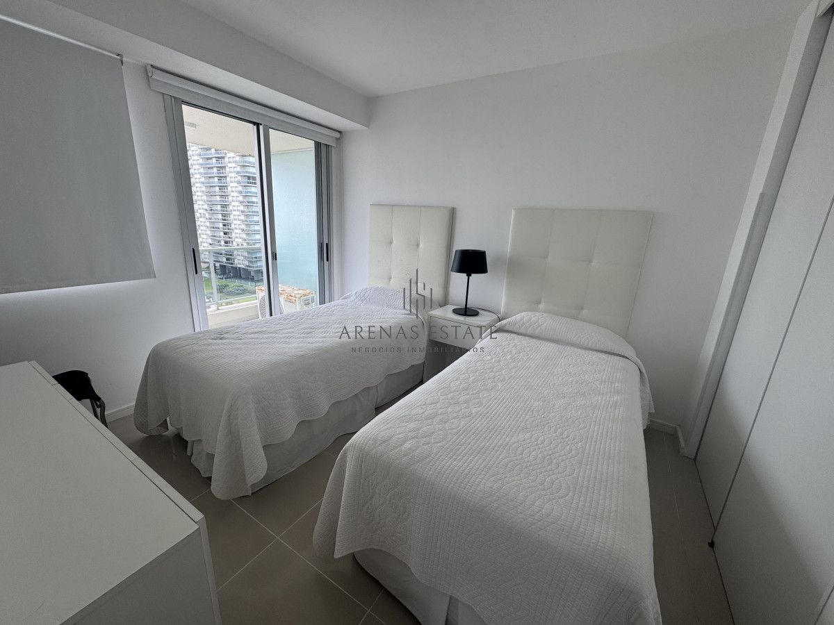 Apartamento ID.3708 - Apartamento en venta en Punta del Este en  zona chiverta , dos dormitorios 
